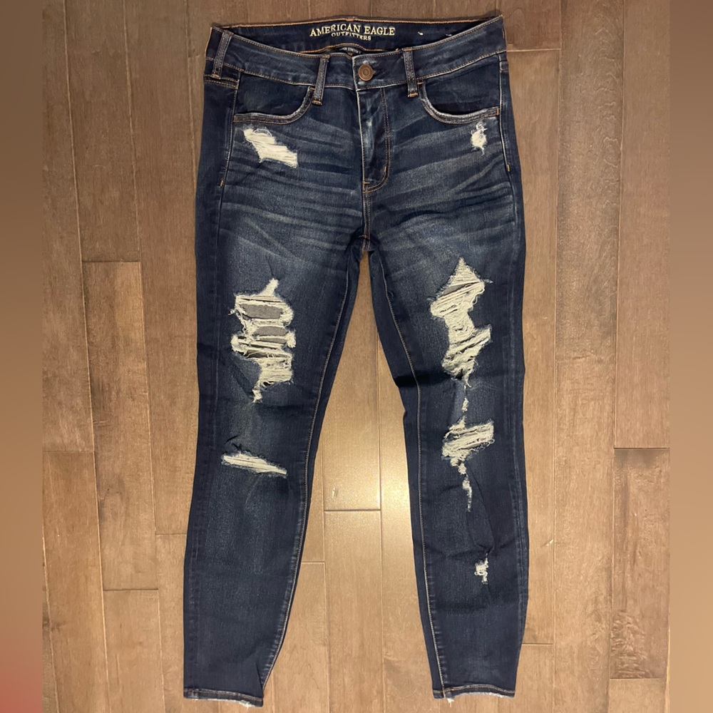 AE dark wash distressed denim studded pockets jeggings